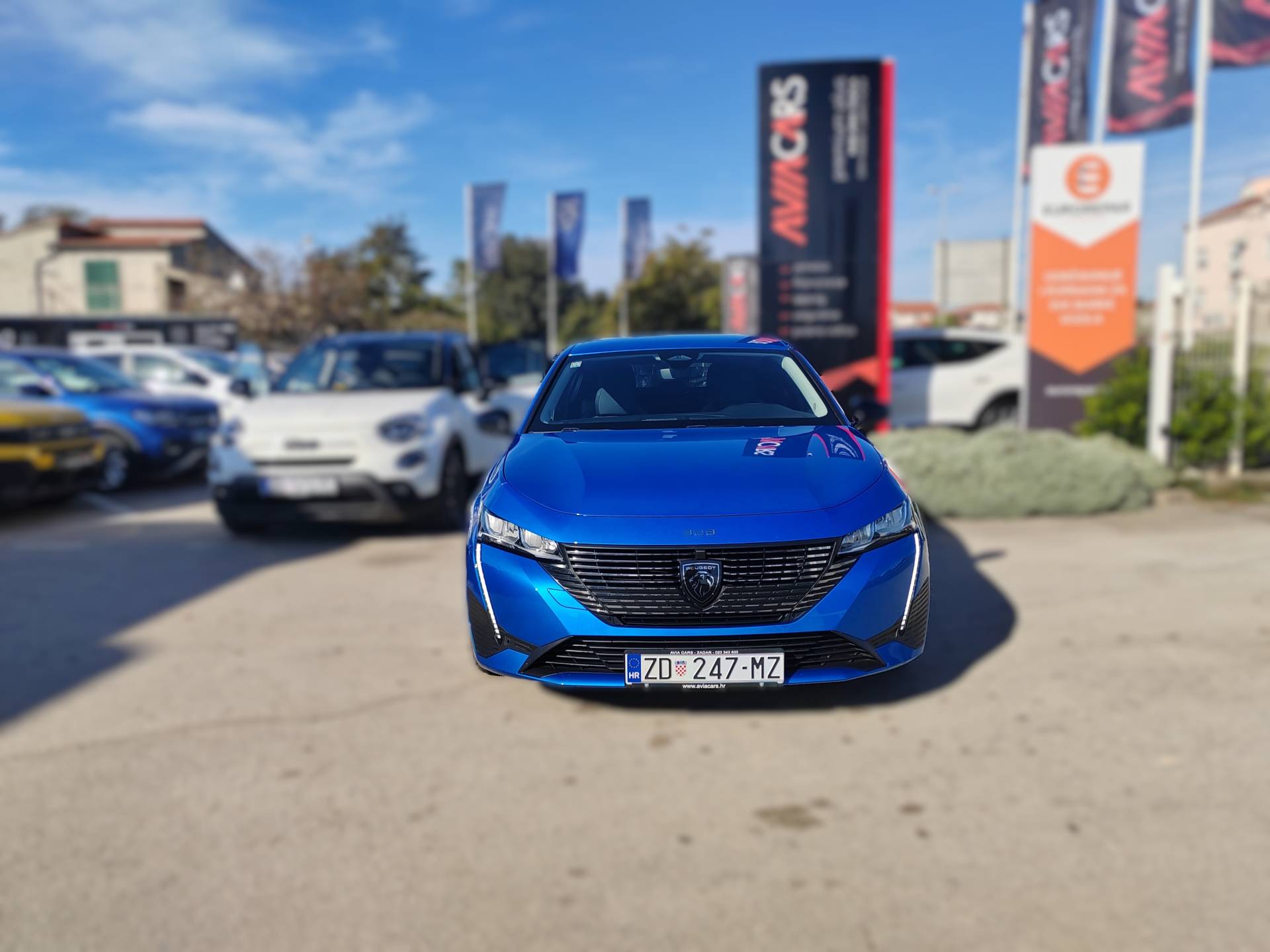 Peugeot 308 1.5 BlueHDi 130 KS ALLURE VOZILO S JAMSTVOM