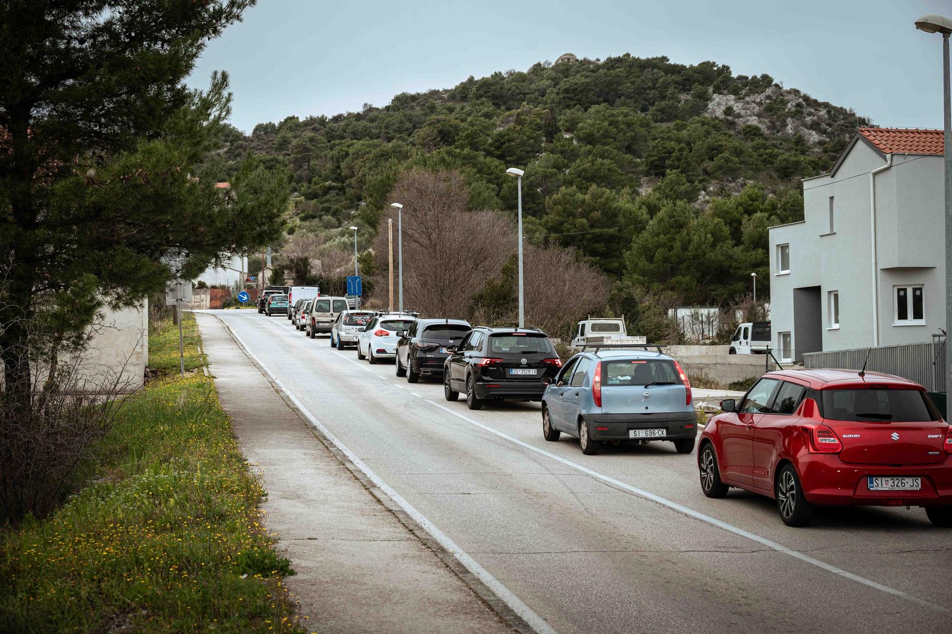 Zbog radova na tunelu Dumbočica, u gradu se stvaraju dugačke kolone