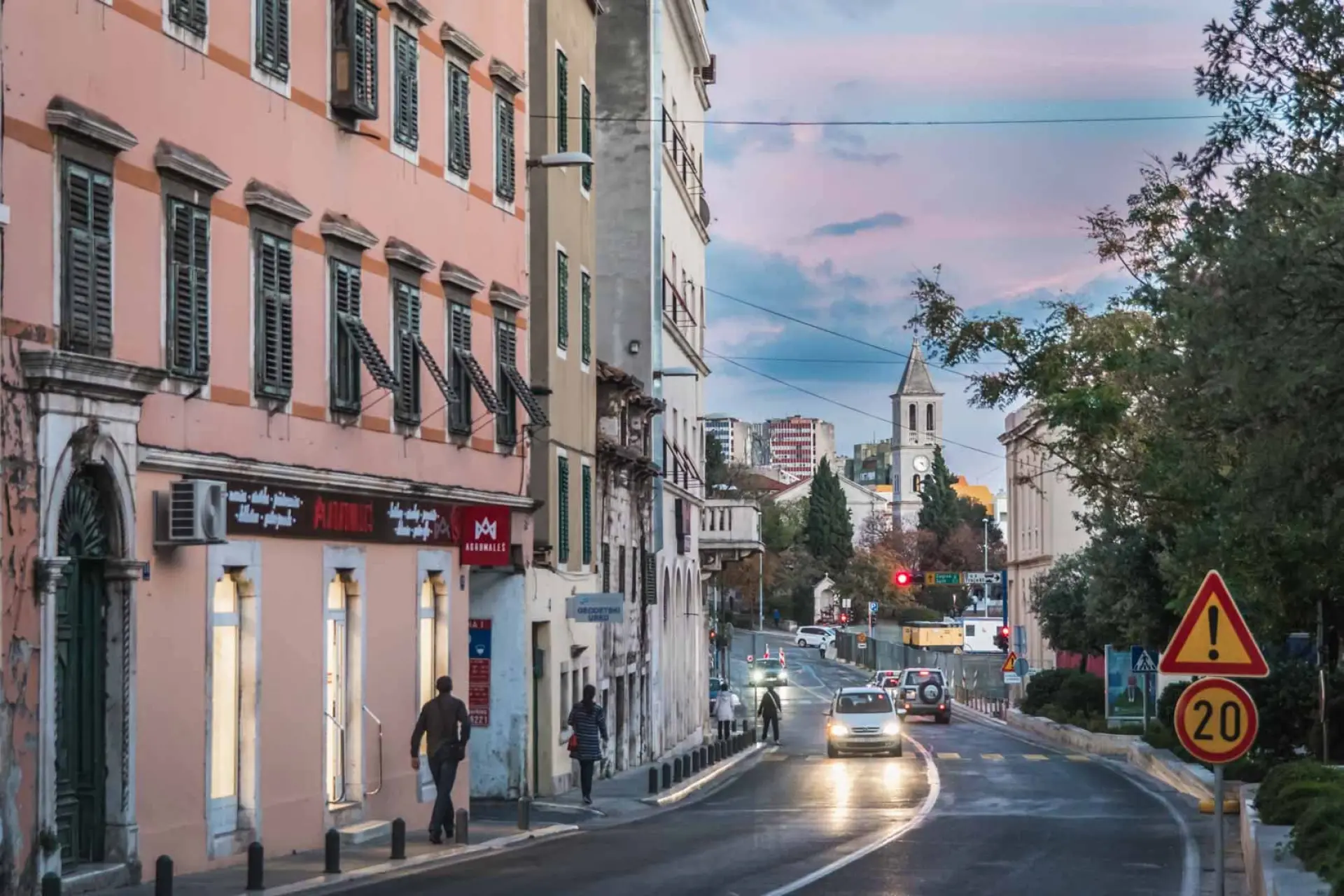 Zašto se u većini automobila na cesti vozi samo jedan čovjek?