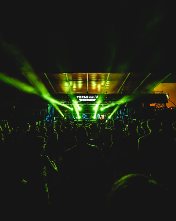Techno zvijezda u usponu predvodit će ovogodišnje izdanje festivala 'Terminal V' u Tisnom