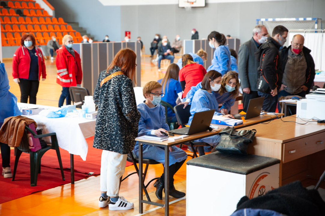 Još jedno masovno cijepljenje na Baldekinu: 'Ljudi počinju shvaćati da je važnije cijepiti se, nego birati cjepivo'