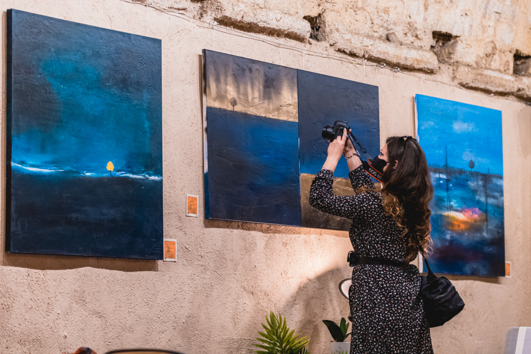 U Azimutu se izgubite u ‘Mislima’ Kristijana Gradečkog, protumačite ih prema vlastitom viđenju svijeta!