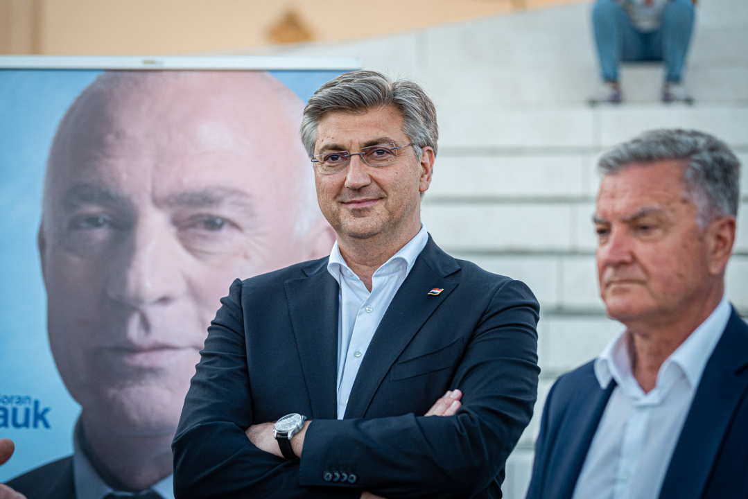 'Šibenik više ne zaostaje za Splitom i Zadrom, zato se u nedjelju ne povodite za praznim parolama jer one neće iznijeti nikakva čuda' 