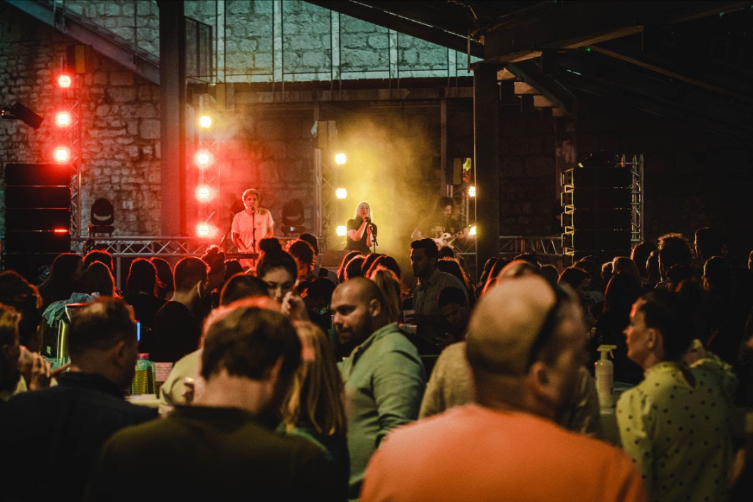 Dva dana, tri pozornice, 22 benda: Poznati svi izvođači koji će svirati na Let's Rock festivalu na tvrđavi