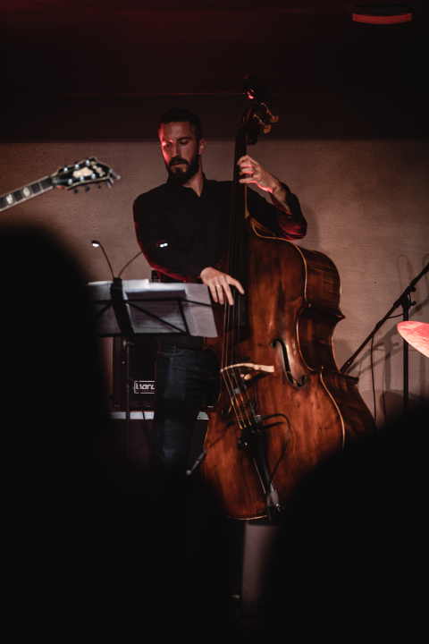 Filip Pavić Quartet u 'Kući umjetnosti Arsen': Savršena ljetna jazz večer uz predivnu posvetu