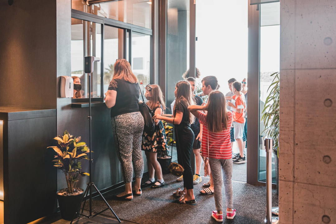 U 'Arsenu' održana prva matineja: Mališani uživali u klasiku Vlak u snijegu