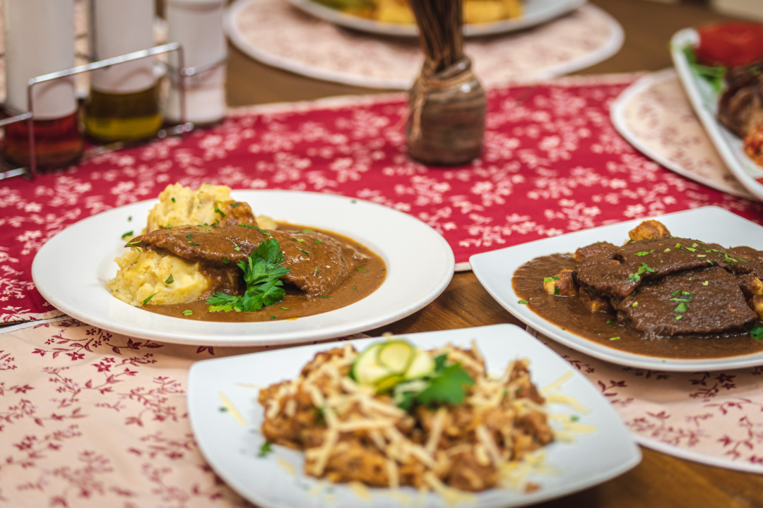 U Antinom guštu uživajte u vrhunskom roštilju uz produženo radno vrijeme! 