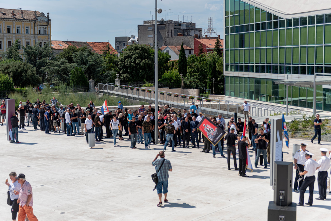 Svečano obilježena 30. obljetnica osnutka 113. brigade: 'Mi smo stvarali tebe i ti nas, do kraja života ostaješ u našim srcima' 