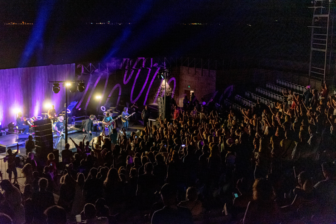 Pipsi i J.R. August bili su izvrsni sinoć na sv. Mihovilu: Pogledajte kako je bilo na koncertu