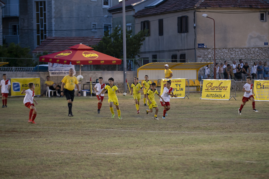 Na turniru 'Zdravo maleni Joso Bego' preko 600 malih nogometaša: 'Osmijesi djece govorili su nam sve!"'