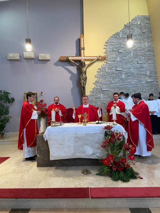 Na Vidicima proslavljen sv. Petar uz oproštaj od fra Ivana: 'Ipak smo mi samo ljudi, ili ljudima poslani'