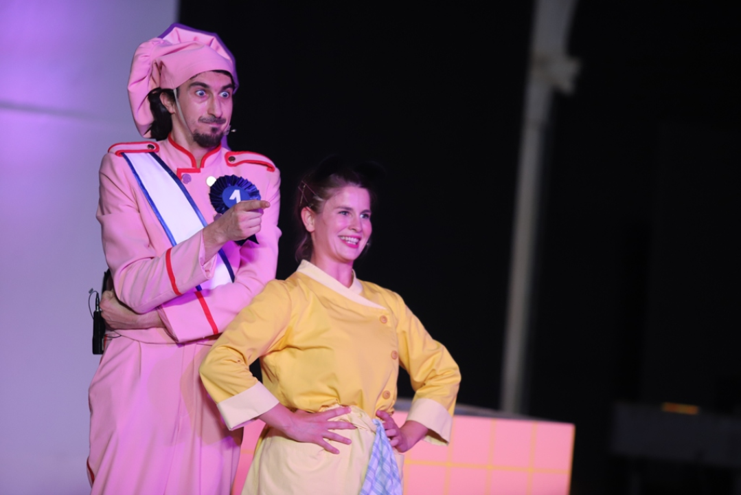 Pogledajte kako je jučer bilo na festivalu i provjerite današnji program po šibenskim trgovima i ulicama