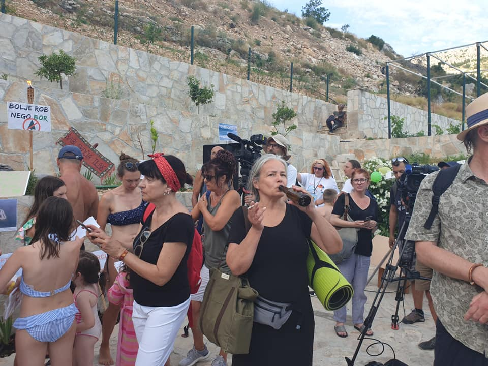 Festival bespravne gradnje na Vruji: 'Tražimo da se ovaj teritorij oslobodi i vrati matičnoj državi!'