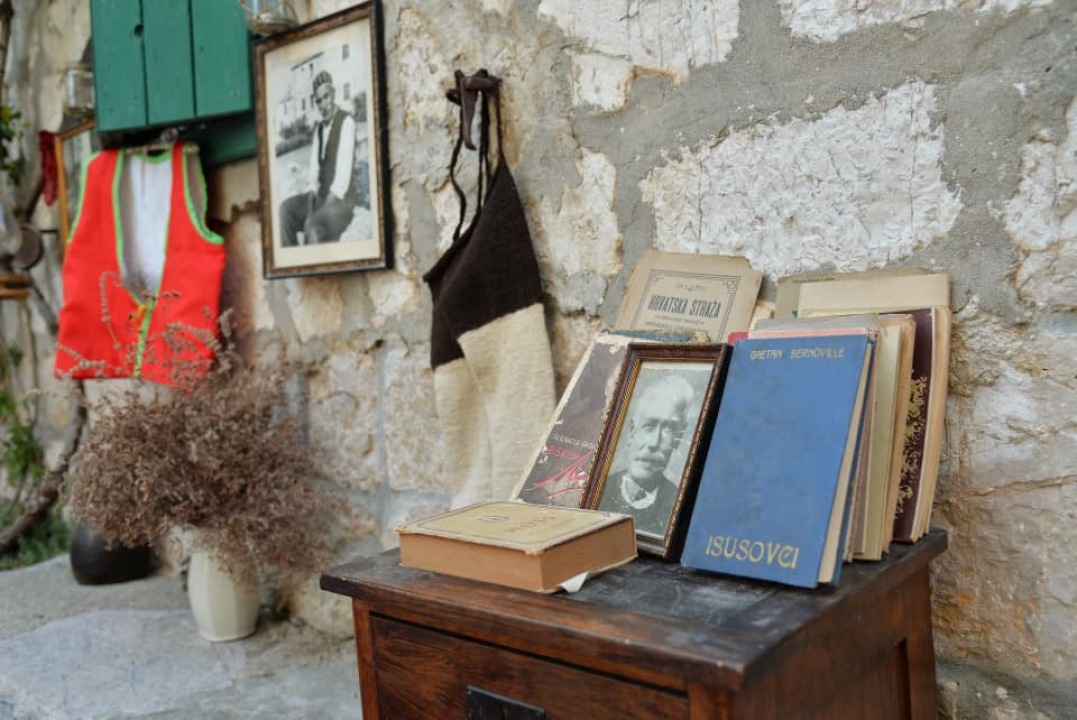 Betinjani su osmislili baš posebnu izložbu i postavili je do zadnjeg detalja: Ni 'vrčina' nije prazna