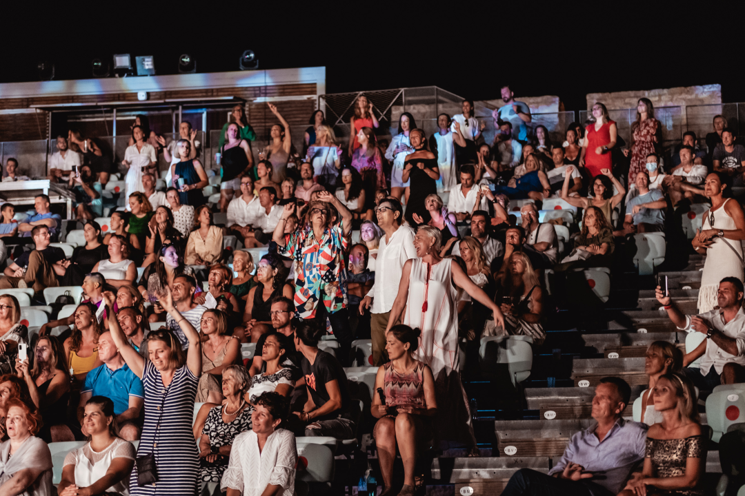 Massimo na Mihovilu kao Mišo, publika je uglas pjevala s rukama u zraku!