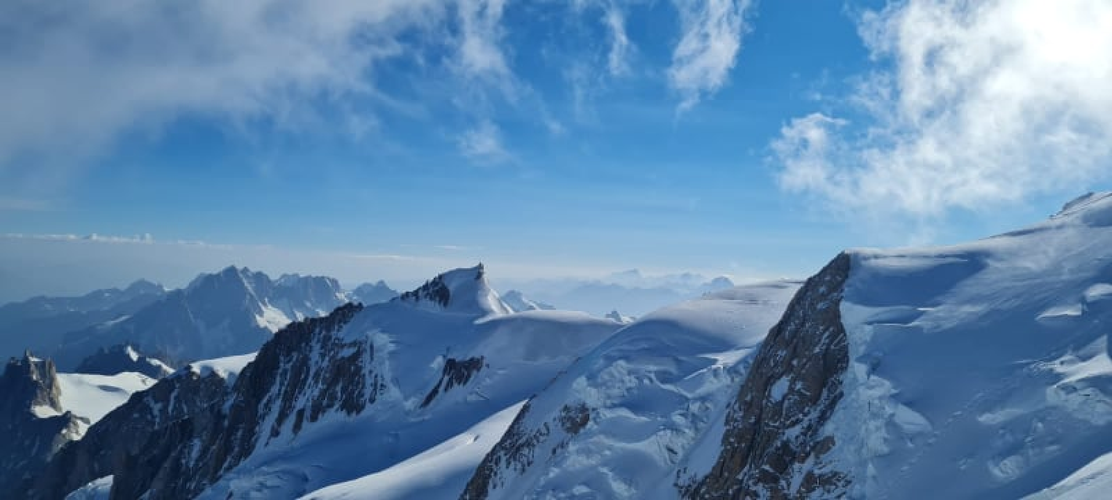 Troje Mihovilaca na krovu Alpa: 'Naporno je fizički i psihički, sada se na +35 adaptiramo na temperaturni šok'  