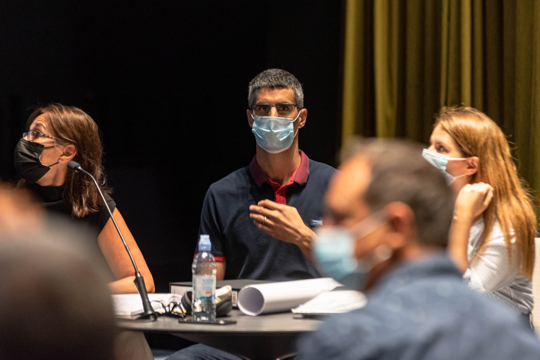 Veliki interes i puno pitanja oko uređenja Doca: Stanari strahuju da se pogoduje investitorima, a da će riva i dalje plaviti 