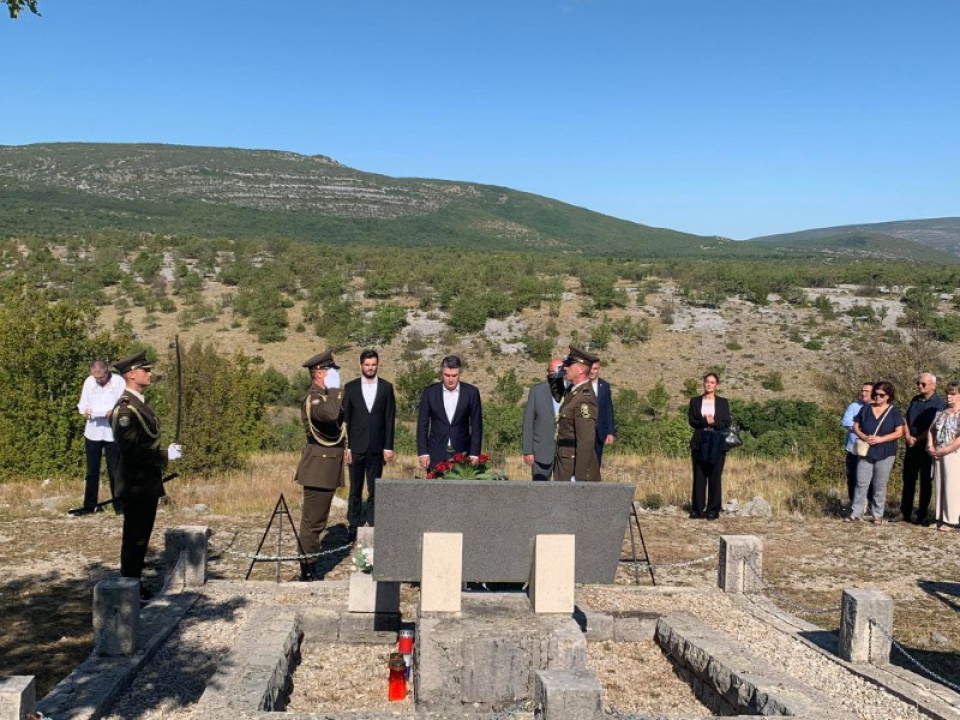 Održana komemoracija za žrtve Kijeva: Vijenac položio i župan Marko Jelić