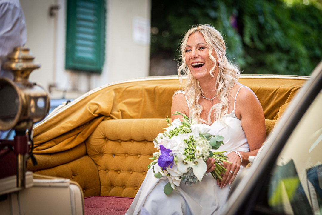 Vjenčanje na belgijski način: Dvije frizijske kobile kaskale centrom grada i rivom  