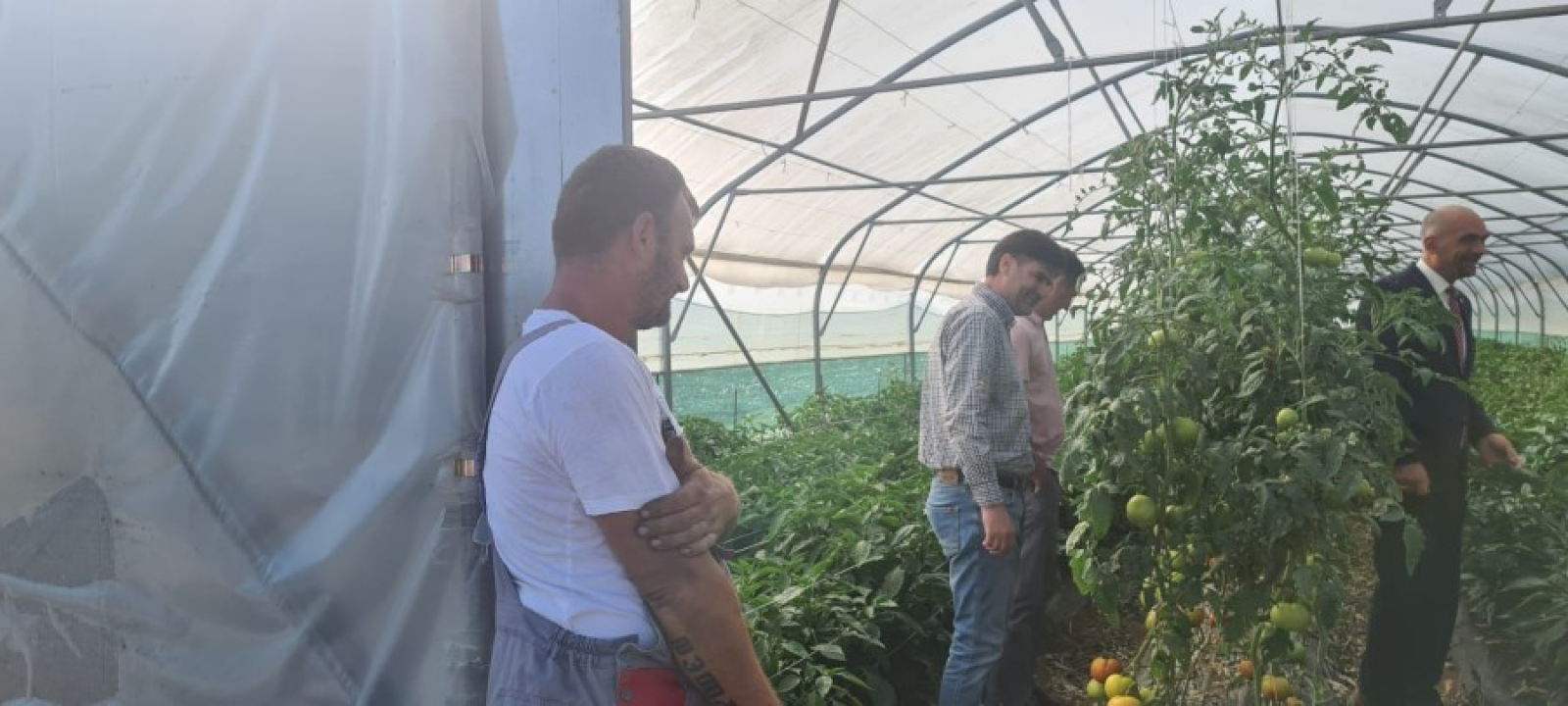 Župan Marko Jelić obišao poljoprivrednike u Biskupiji, Erveniku i Kistanjama 