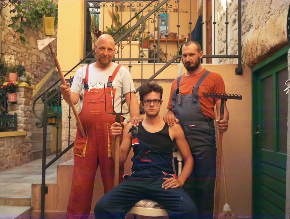 Teški osjećaji objavili singl ‘Susjeda’, u spotu glumi Dania Obratov, nizozemska reprezentativka u sanjkanju!