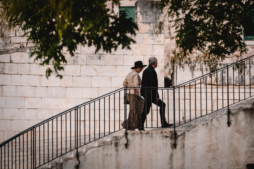 Jesenska idila u Šibeniku: Nema rijeke turista, ali grad je daleko od pustoši!