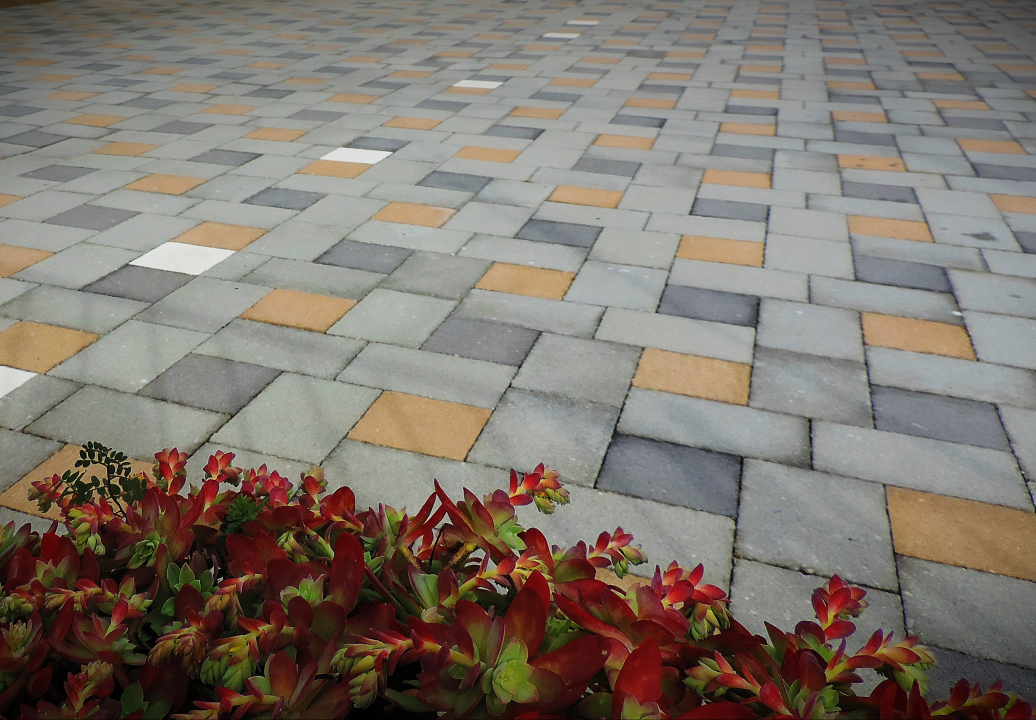 Tvrtka ABK nudi prvoklasne betonske opločnike po najpovoljnijim cijenama! 