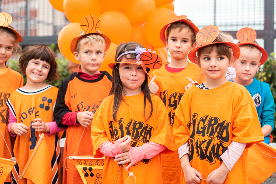 Šibenik obilježio 57. rođendan velikana svjetske košarke: 'Neki ljudi čine razliku u svijetu, njih treba slijediti!'