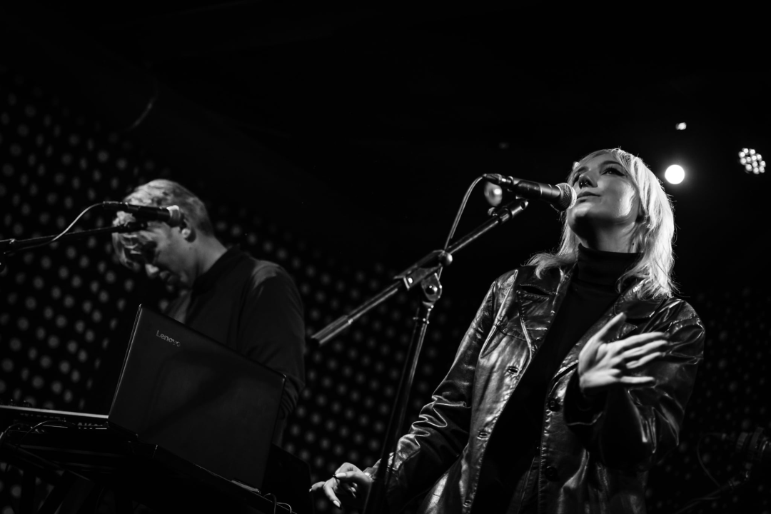 Pocket palma polusatnim nastupom počastili fanove u Azimutu