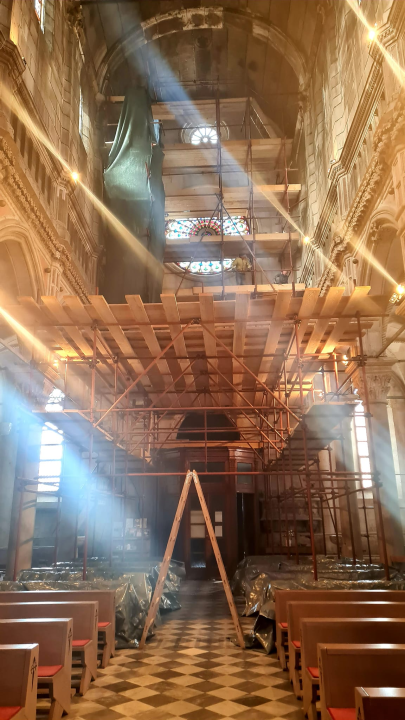 Počinju novi radovi u šibenskoj katedrali, čisti se središnji svod: 'Na velikim svjetskim spomenicima uvijek je neka skela'