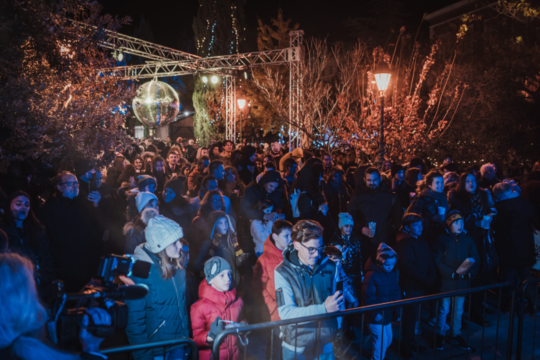 Adventuristi se uz hitove BluVinila cijepili najboljom zabavom: U Đardinu je bilo odlično!