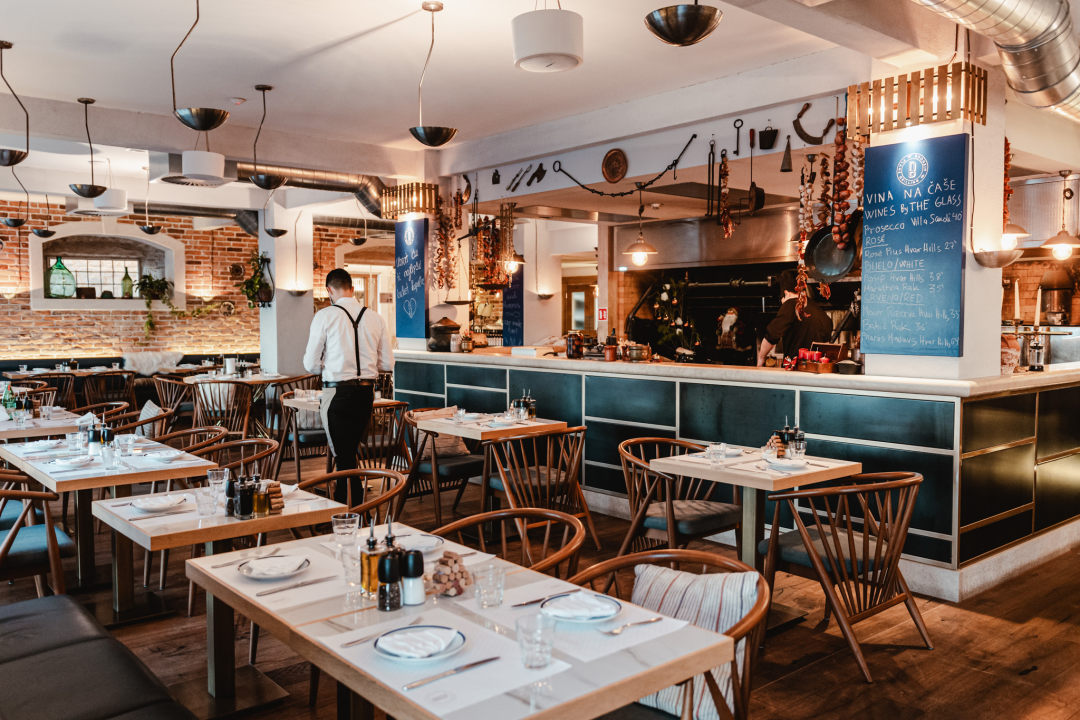 Bronzin u petak otvara ‘Prasserie’: Uz glazbu uživajte u sendviču od odojka, peke ili bikovog repa, sve zalijte odličnim ‘medikamentima’