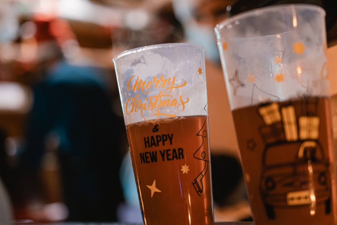 Kralj prvih plesova svojim baladama ugrijao srca Adventurista u Parkiću