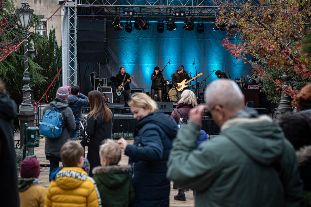 Subota u đardinu: Bang Bang rasplesali adventuriste točno u podne