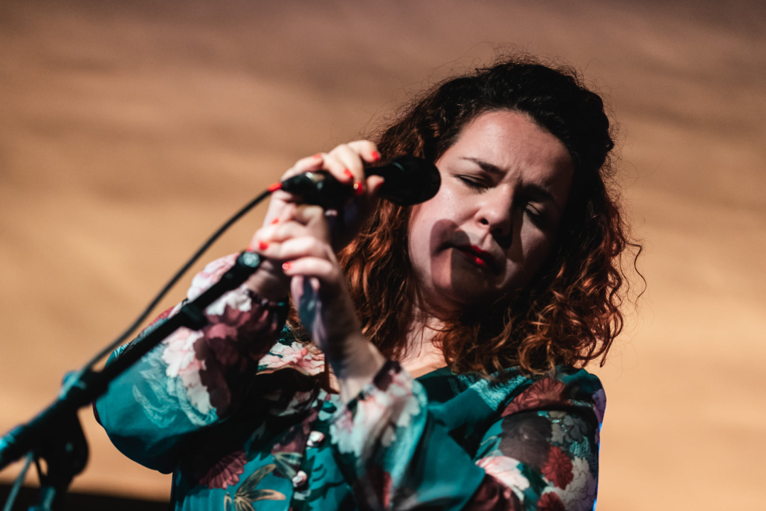 Kantautorica Luce na blagdan sv. Luce razveselila Šibenčane na koncertu u Arsenu