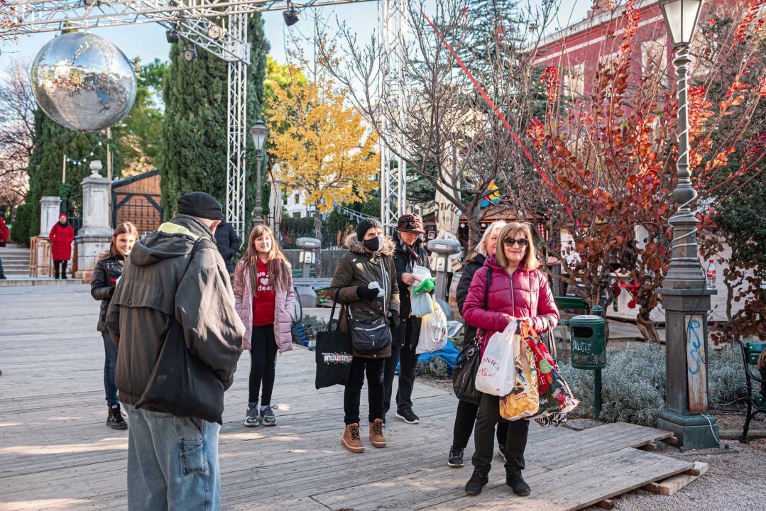 Tisuću besplatnih platnenih vrećica za Šibenčane: 'Cilj nam je izbaciti najlone iz uporabe i podići svijest o štetnosti plastike'