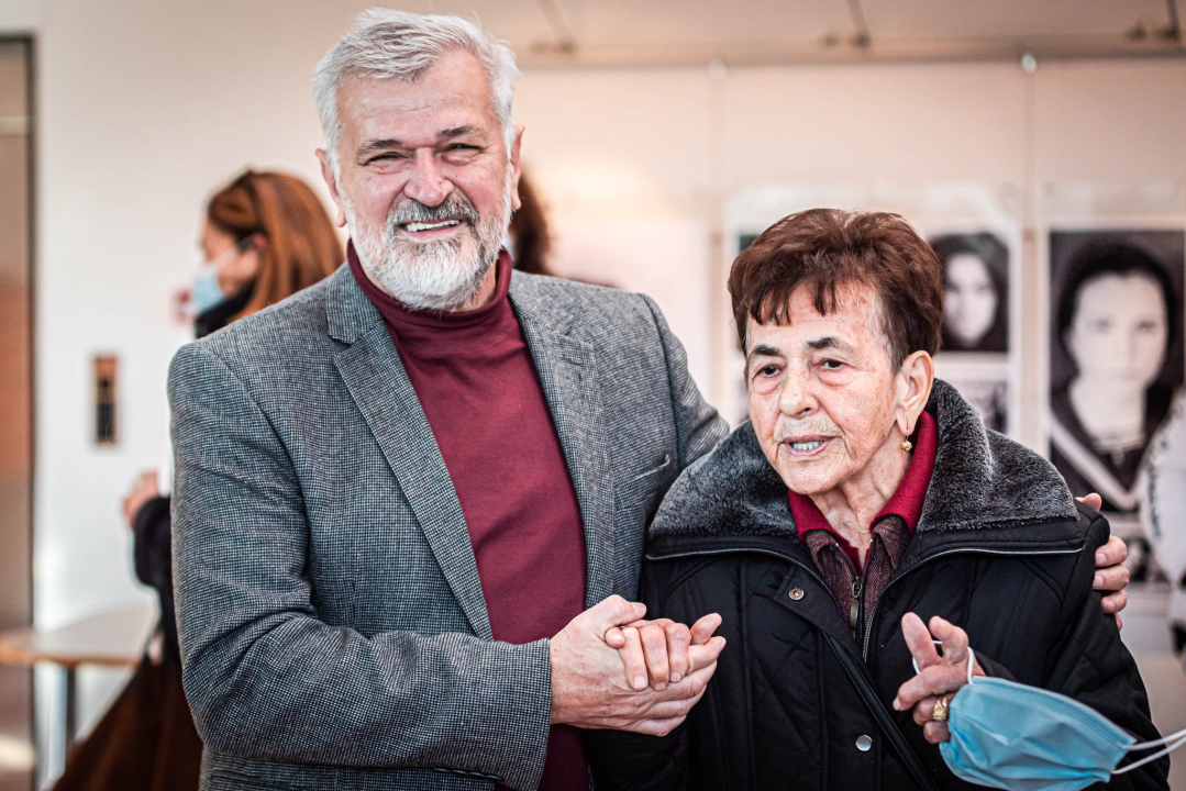 Otvorena izložba fotografija 'Lijepa, ljepša... Šibenčanka' novinara Stanka Ferića: 'Žene su ogledalo duše Šibenika' 
