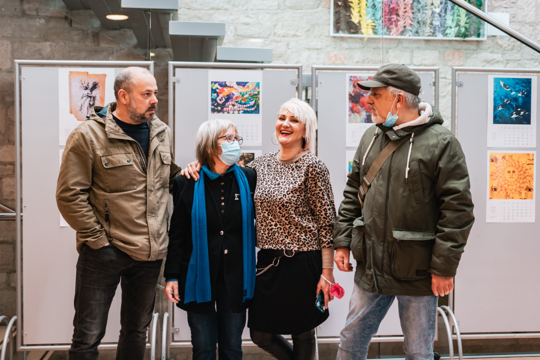 Grupa 9 predstavila svoj prvi kalendar: ‘Ovo je bis naše izložbe, ali u malim formatima’