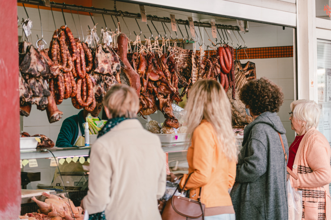 Tuke, pivci i patke na stolu i ovih blagdana: One najbolje nađite na pijaci u Delikatesama Petrović