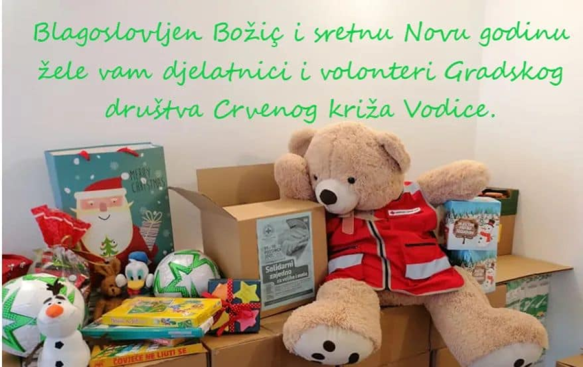 Vodički Crveni križ podijelio hranu, igračke i slatkiše obiteljima u potrebi, nešto otišlo i za Lipik