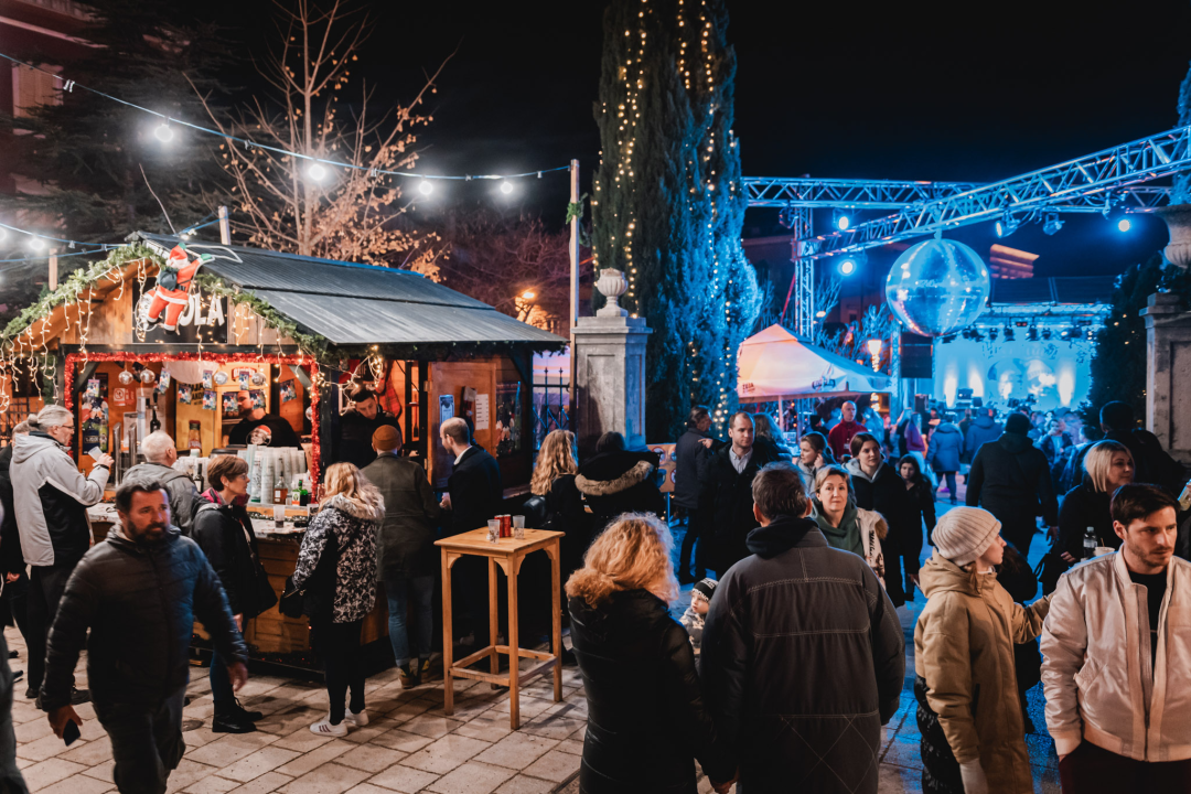Spectrum nastavili plesne večeri na Adventuri, u prvom redu su bili najmlađi Šibenčani