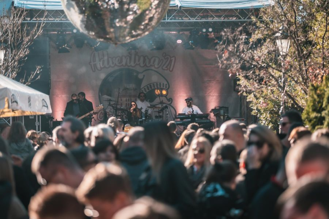  Šibenčani koroni u 'Dišpet' u podne slave Novu godinu u Đardinu 