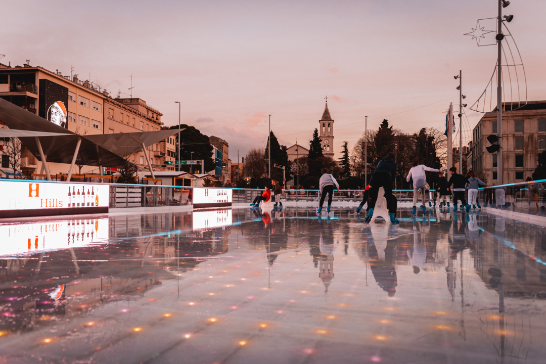Kad jugo okrene na buru prije zalaska dobijemo savršene boje i labuda koji pozira