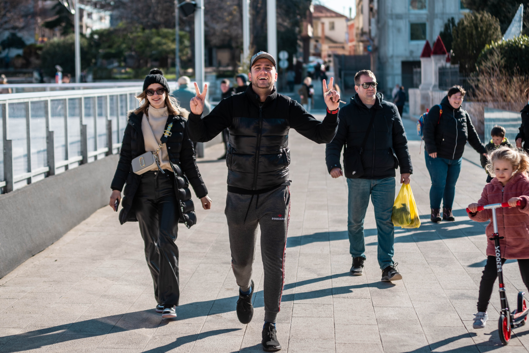 Trendi sugrađanke pokazale besprijekoran stil