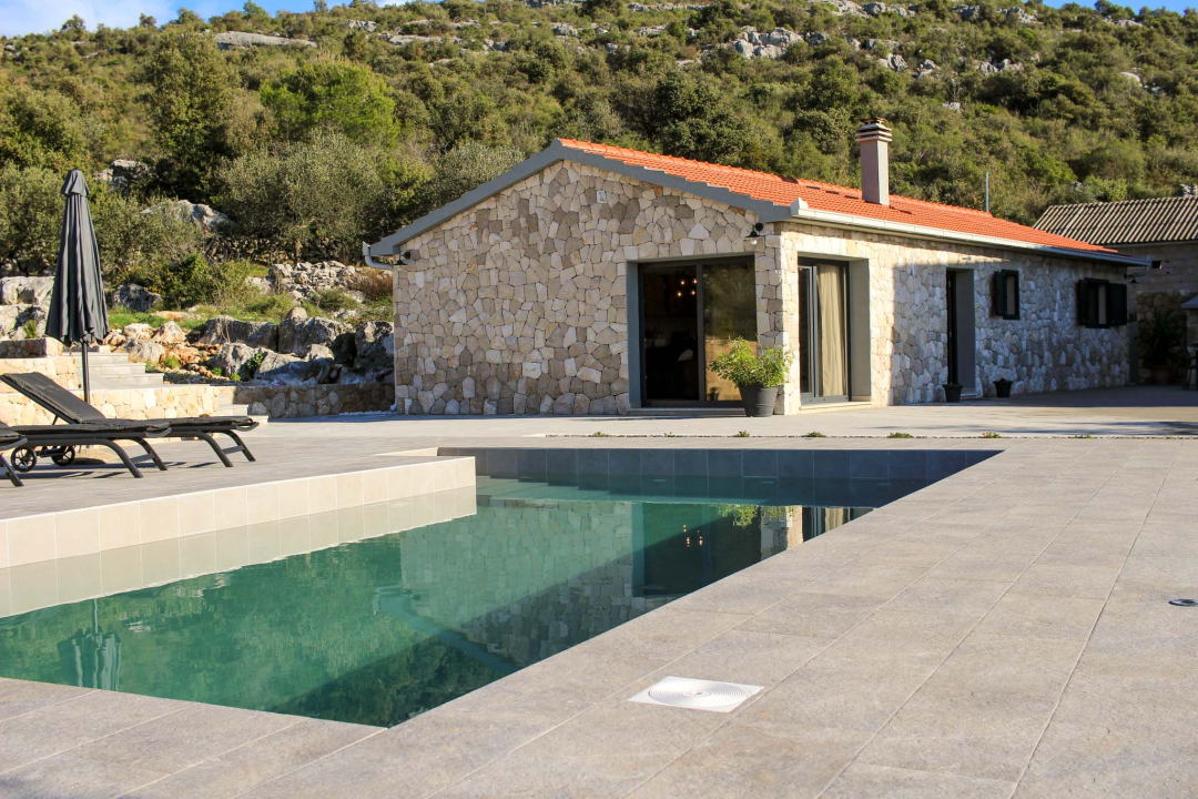 Oglasite svoje kuće za odmor na webu Adriatic Luxury Villas i ostvarite odličnu sezonu! 