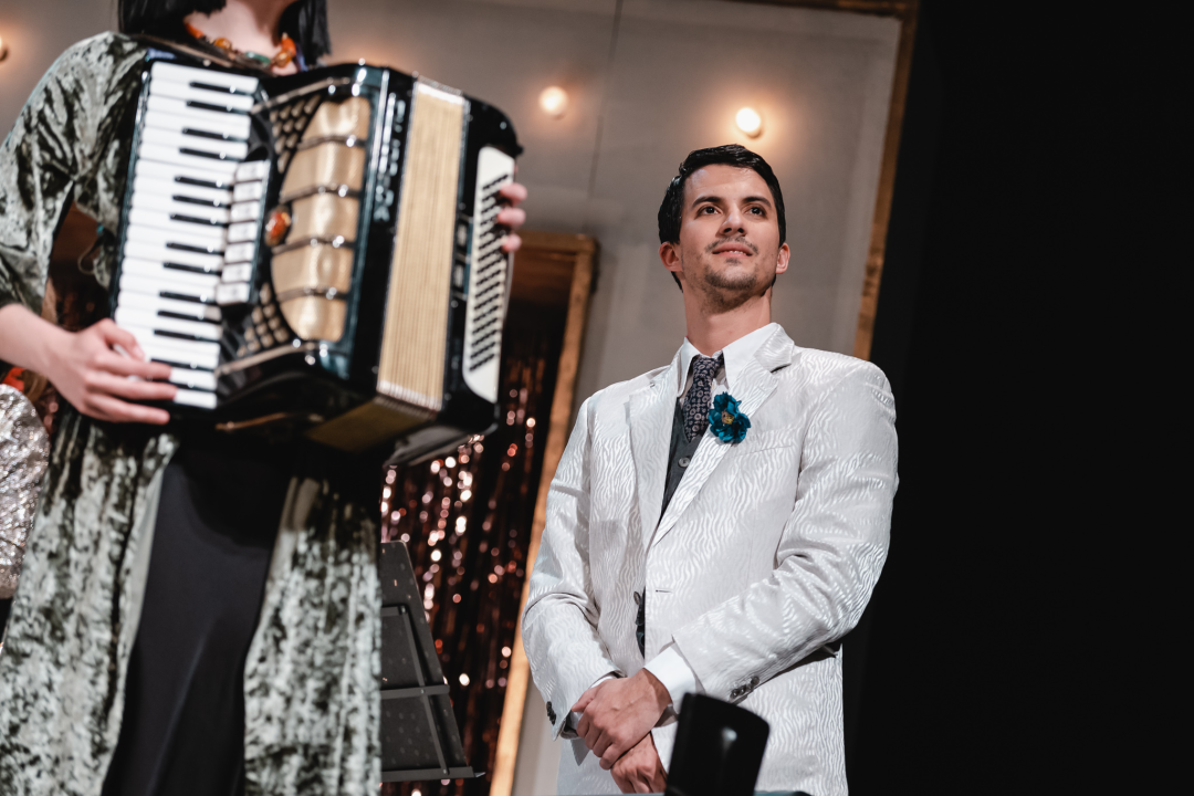 Ženski orkestar do suza nasmijao šibensku publiku, likovi su nam bolno poznati!