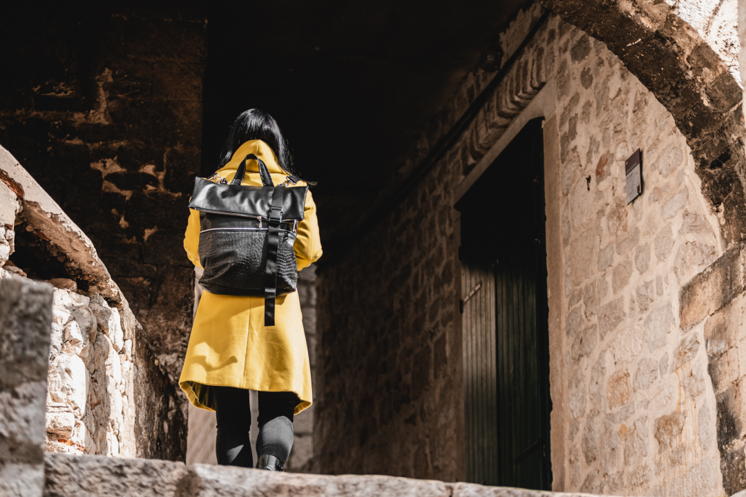 Dizajn za žene sa stavom! Kožne torbe Zorana Mrvoša dostupne su u Galeriji Juraj Dalmatinac