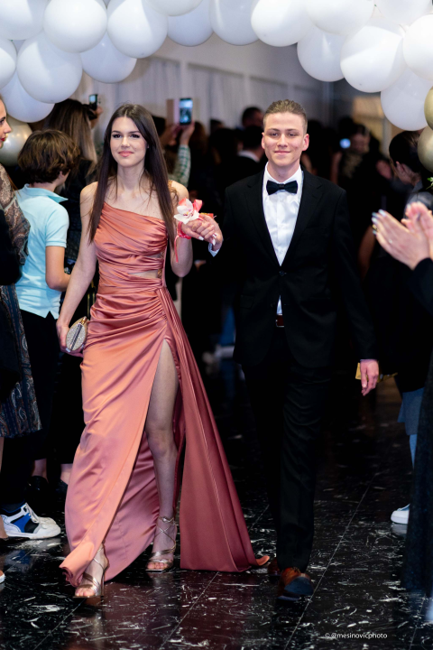 Gimnazijalci kao hollywoodske zvijezde u večeri koju će pamtiti do kraja života (1.dio)