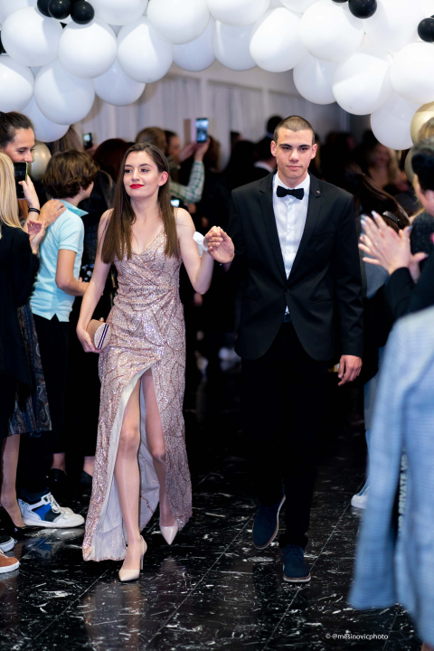 Gimnazijalci kao hollywoodske zvijezde u večeri koju će pamtiti do kraja života (1.dio)