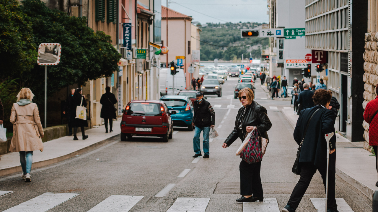 Alternativni Đir po gradu: Ove fotografije neće završiti u modnim listama, ali pokazuju šibensku svakodnevicu